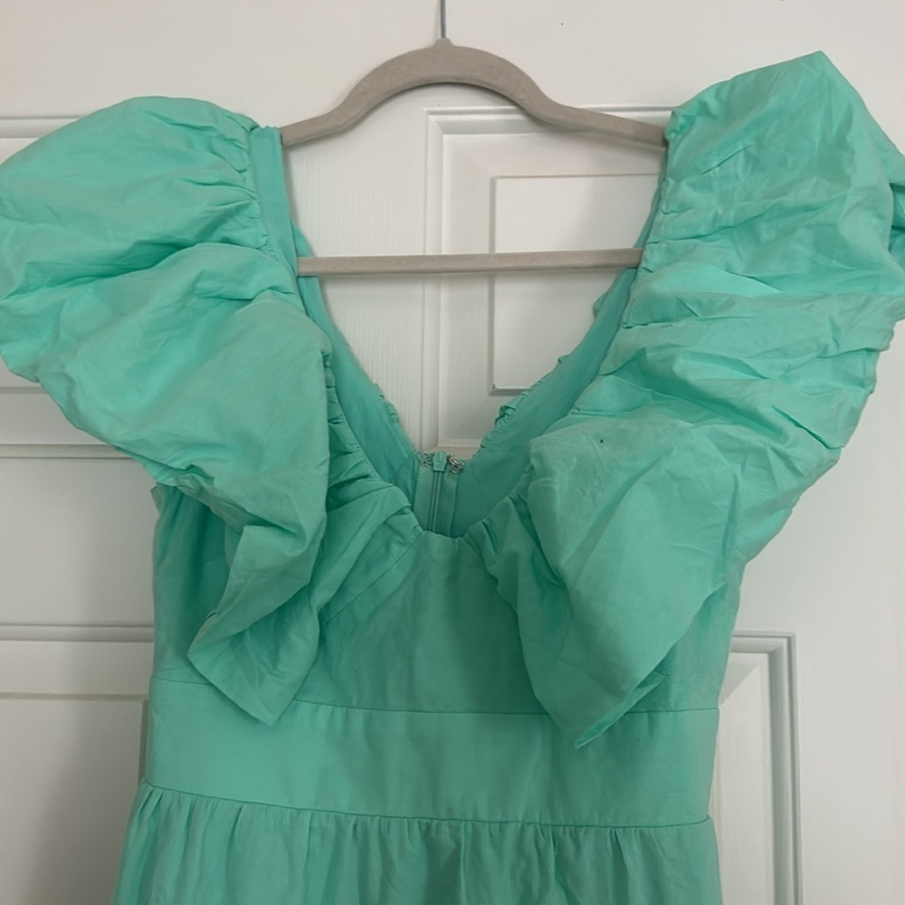 Green Puff Sleeve Dress - Picture 4 of 8
